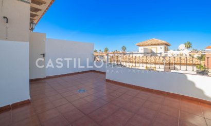 Resale - Townhouse - Orihuela Costa - La Regia