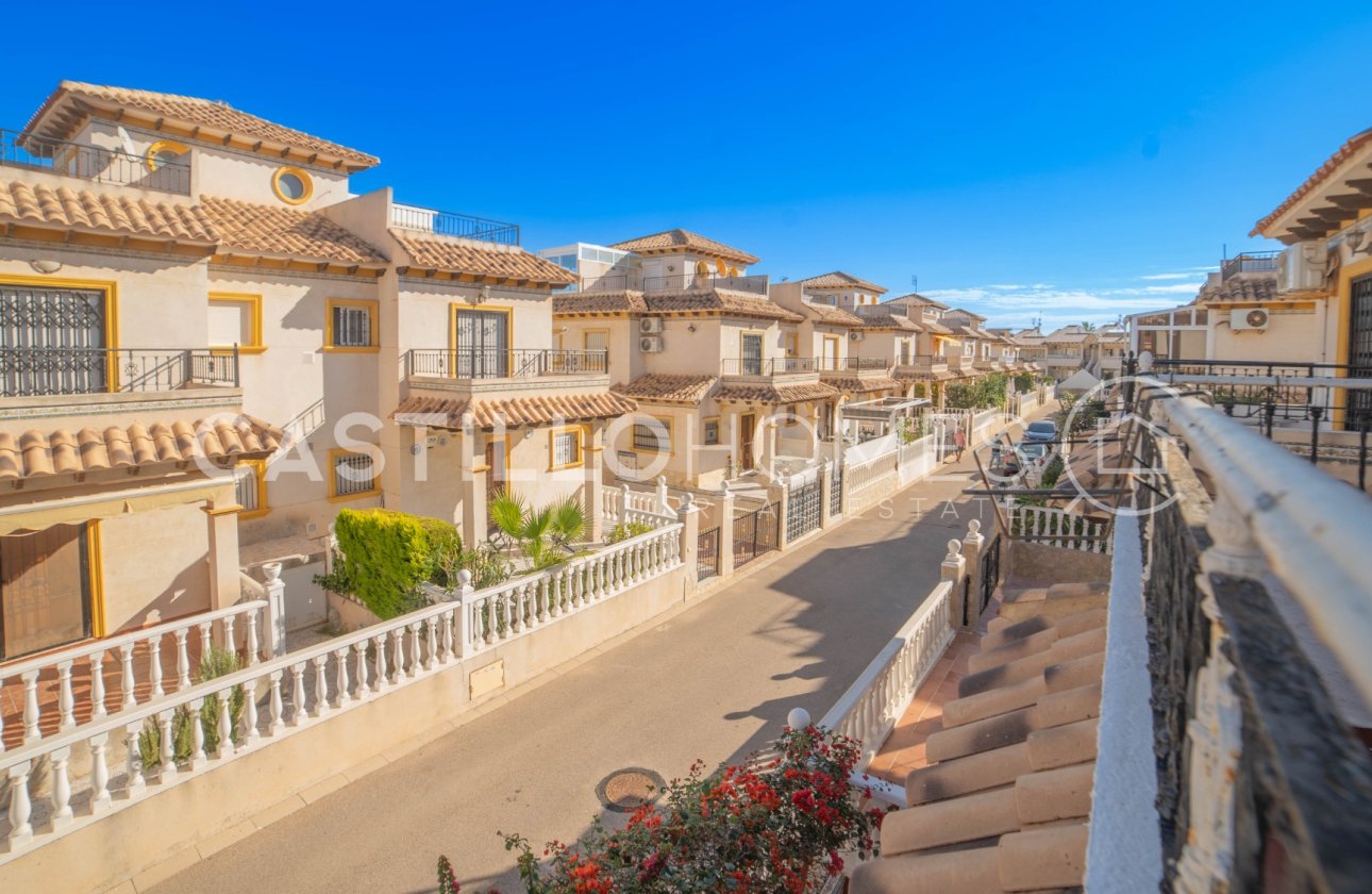 Resale - Townhouse - Orihuela Costa - La Regia