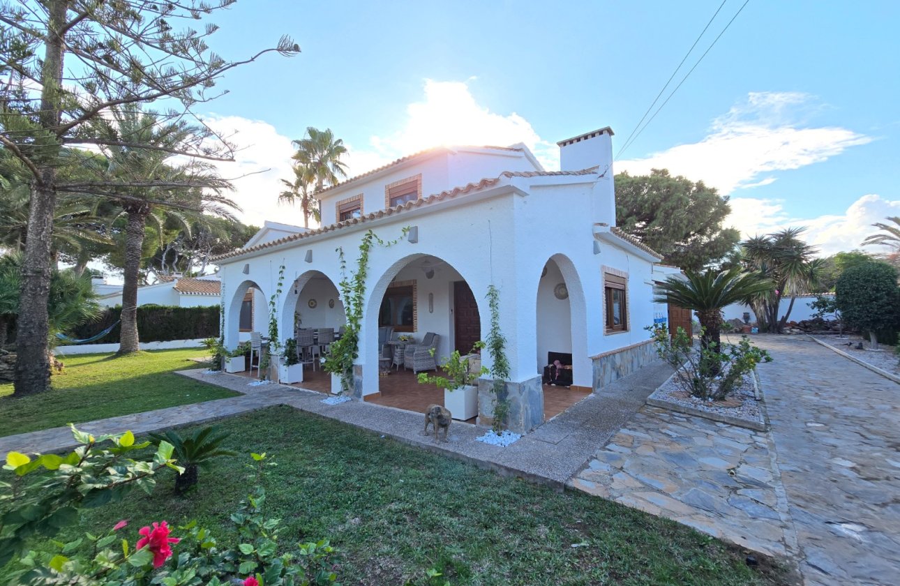 Resale - Villa - Orihuela Costa - Cabo Roig