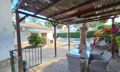 Resale - Villa - Orihuela Costa - Cabo Roig
