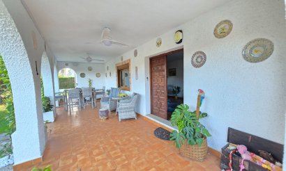Resale - Villa - Orihuela Costa - Cabo Roig