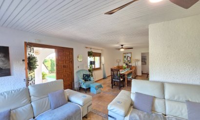 Resale - Villa - Orihuela Costa - Cabo Roig