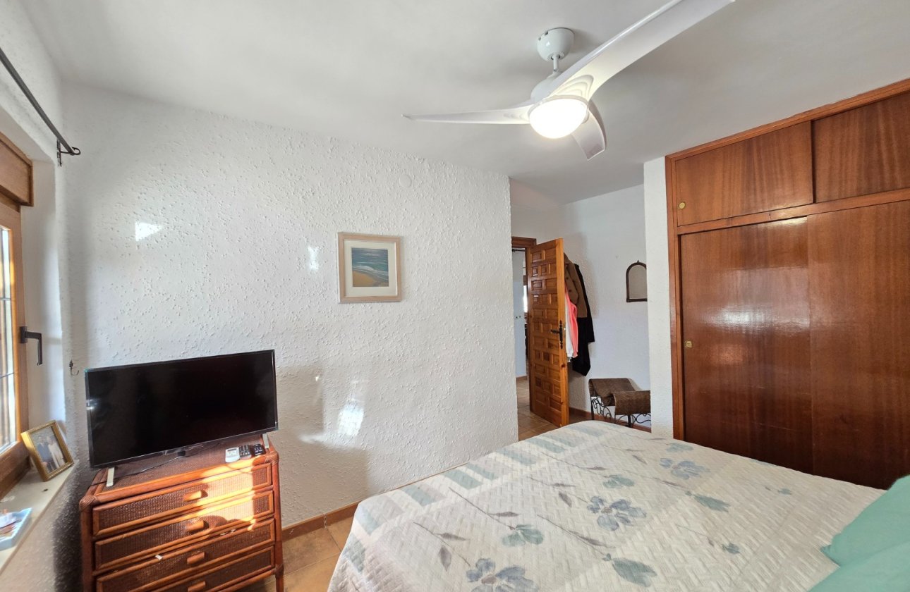 Resale - Villa - Orihuela Costa - Cabo Roig