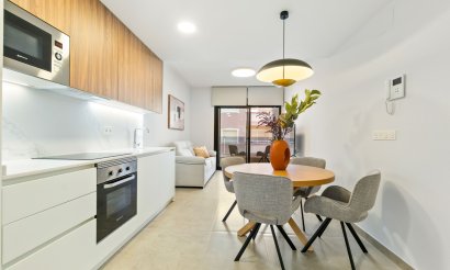 Resale - Apartment / flat - Torrevieja - Playa de El Cura