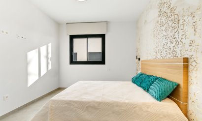 Resale - Apartment / flat - Torrevieja - Playa de El Cura