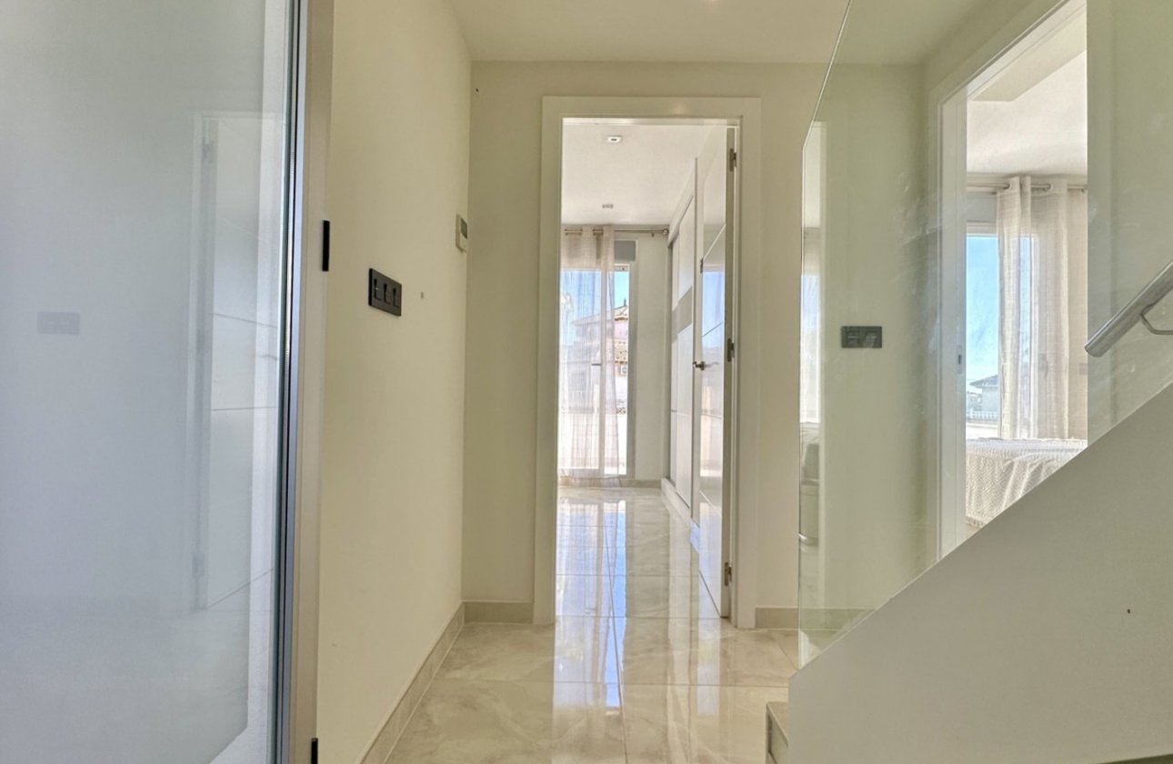 Reventa - Villa - Orihuela Costa - Lomas de Cabo Roig