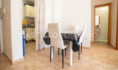 Resale - Apartment / flat - Torrevieja - Centro