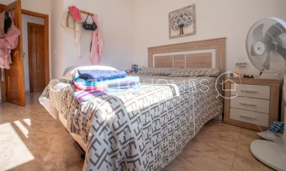 Resale - Apartment / flat - Torrevieja - Centro