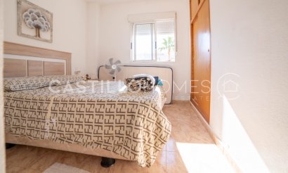 Resale - Apartment / flat - Torrevieja - Centro