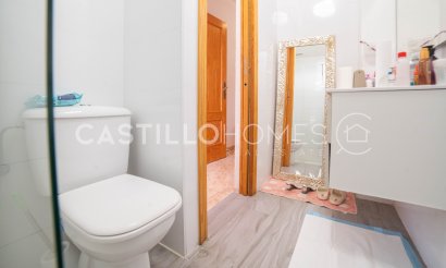Resale - Apartment / flat - Torrevieja - Centro