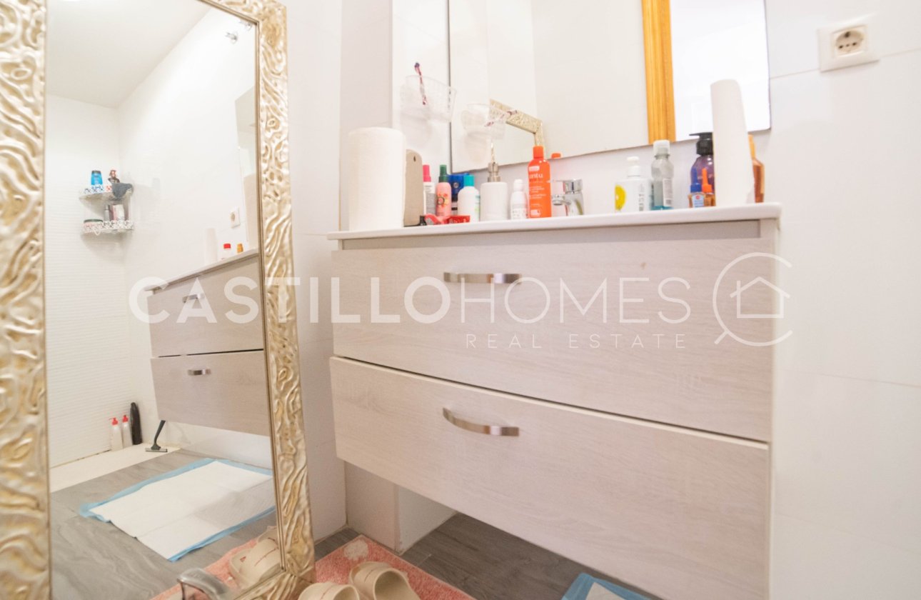 Resale - Apartment / flat - Torrevieja - Centro