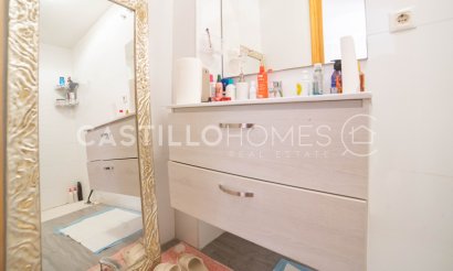 Resale - Apartment / flat - Torrevieja - Centro