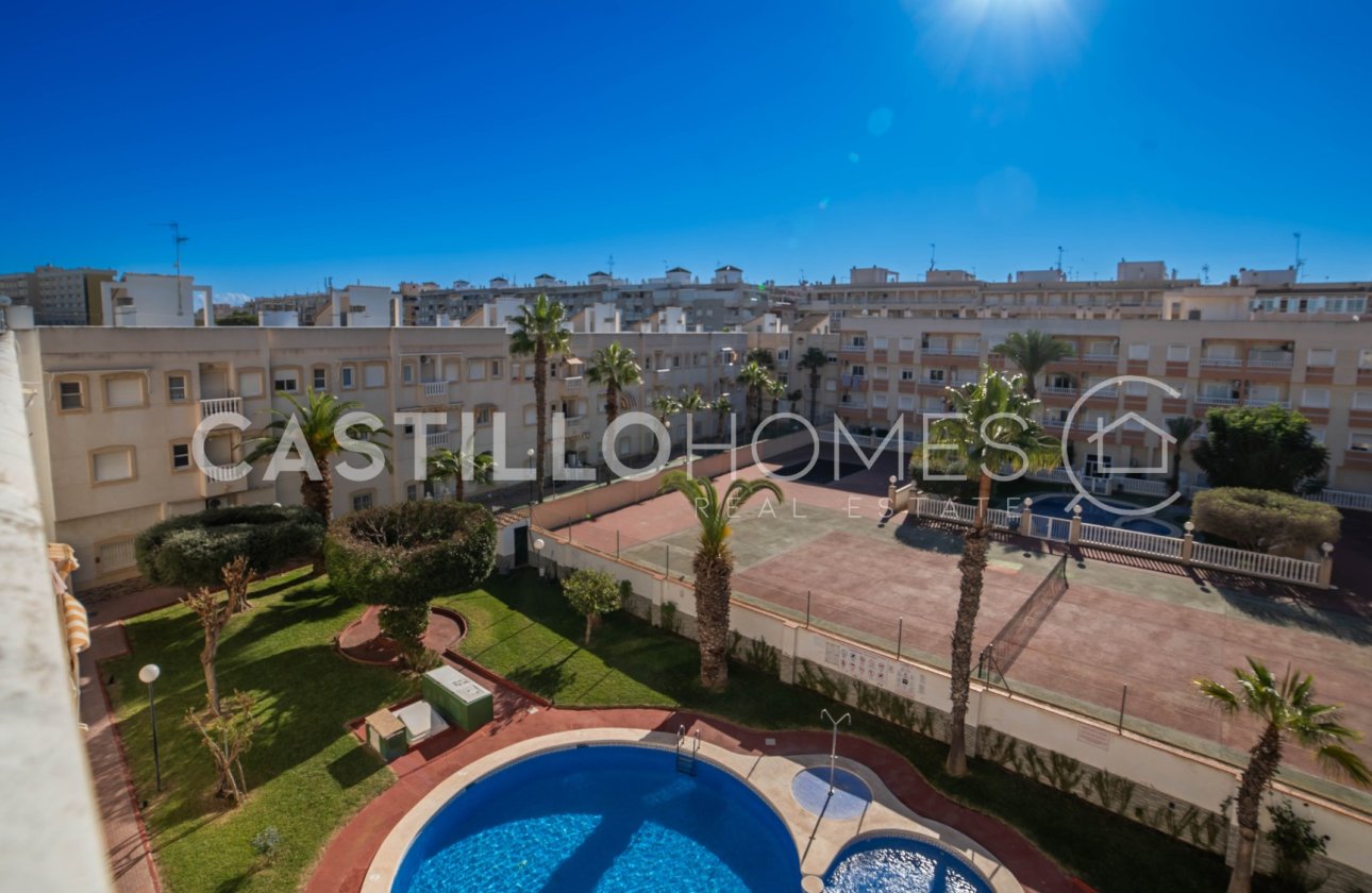 Resale - Apartment / flat - Torrevieja - Centro