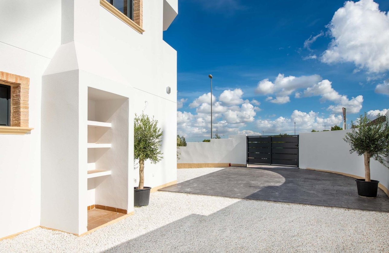 New Build - Townhouse - Cox - San Fernando