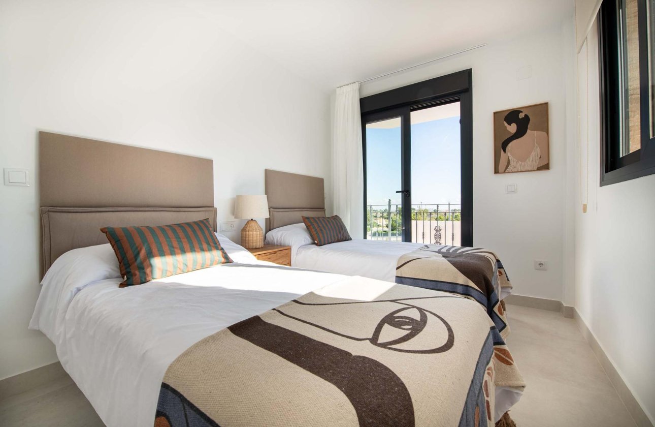 New Build - Townhouse - Cox - San Fernando