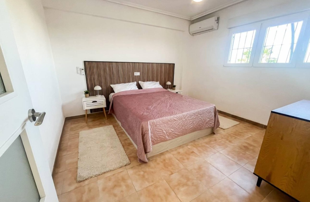 Resale - Penthouse - Torrevieja - Punta Prima