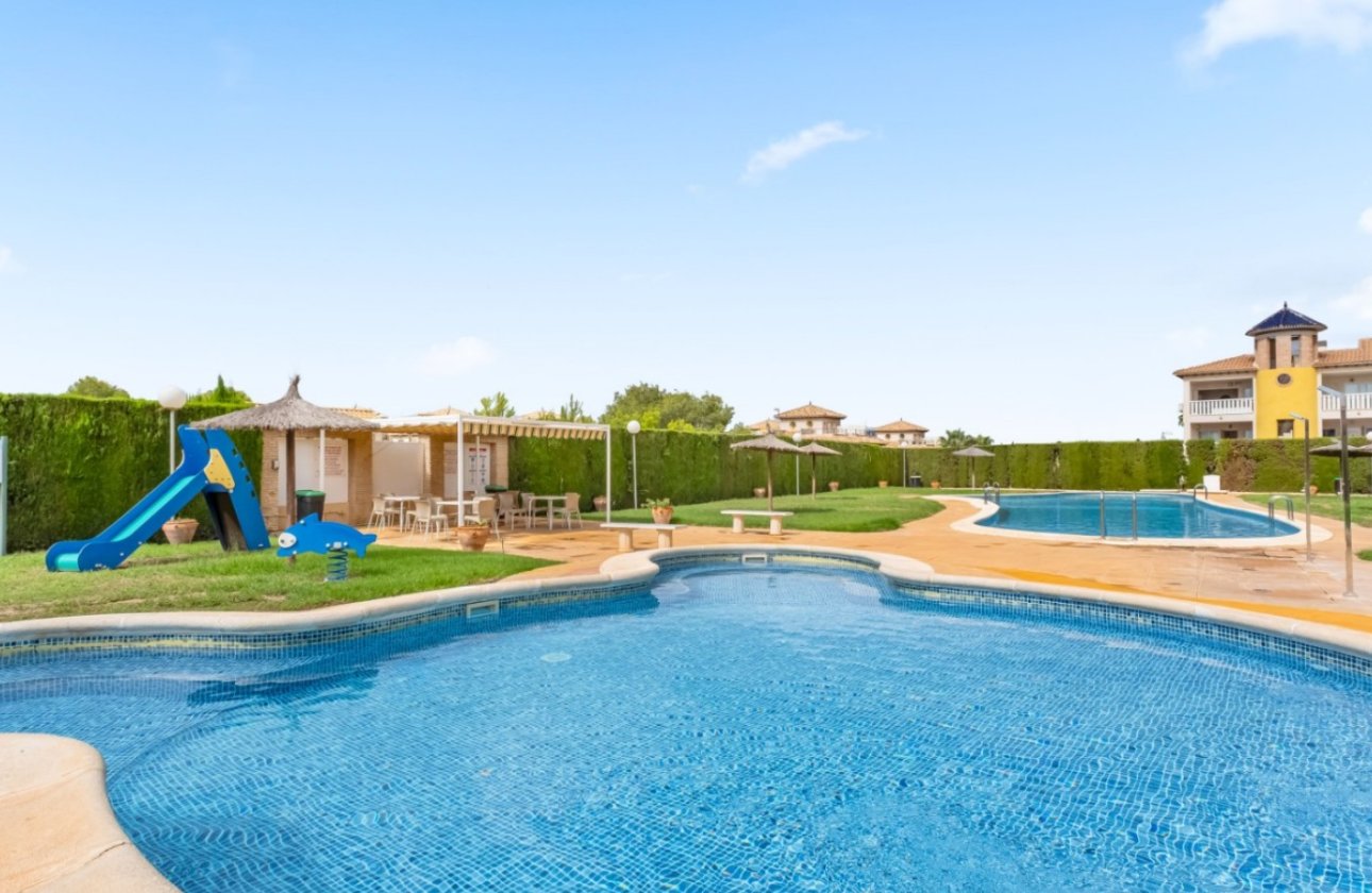 Resale - Townhouse - Orihuela Costa - Villamartín