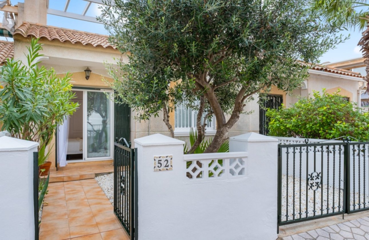 Resale - Townhouse - Orihuela Costa - Villamartín