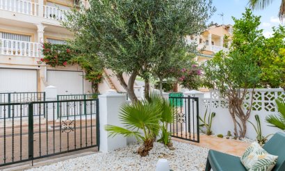 Resale - Townhouse - Orihuela Costa - Villamartín