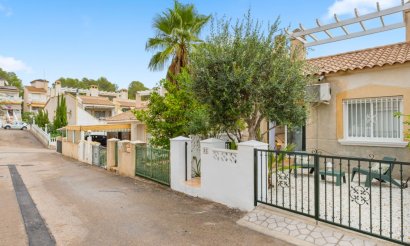 Resale - Townhouse - Orihuela Costa - Villamartín