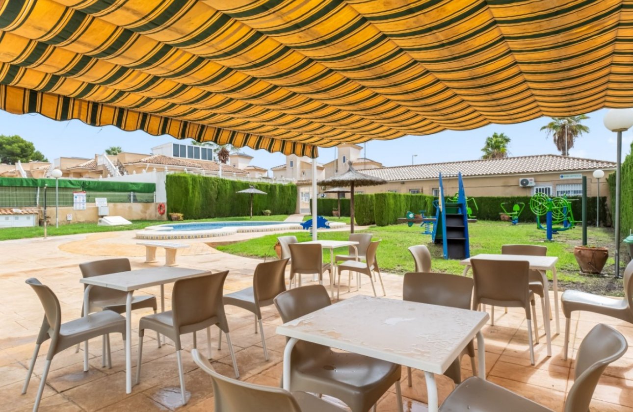 Resale - Townhouse - Orihuela Costa - Villamartín