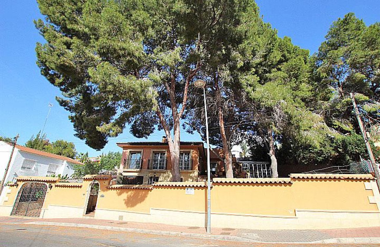Resale - Villa - Torrevieja - Los Balcones