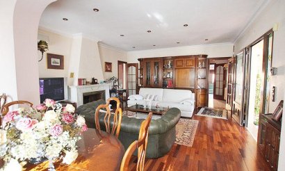 Resale - Villa - Torrevieja - Los Balcones