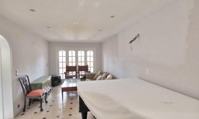 Resale - Villa - Torrevieja - Los Balcones