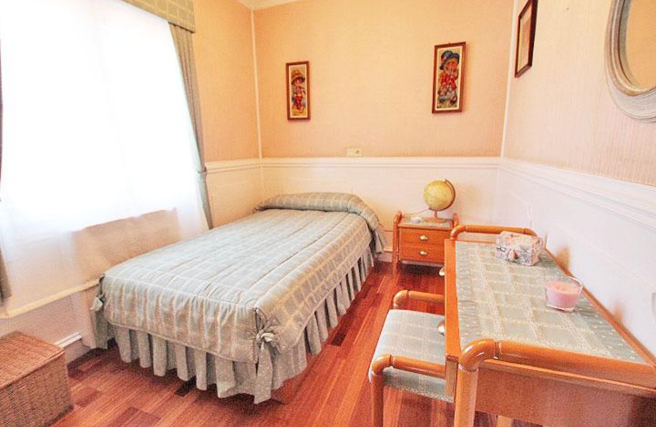 Resale - Villa - Torrevieja - Los Balcones