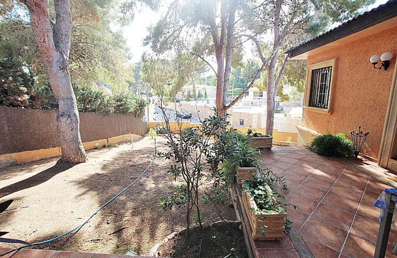 Resale - Villa - Torrevieja - Los Balcones