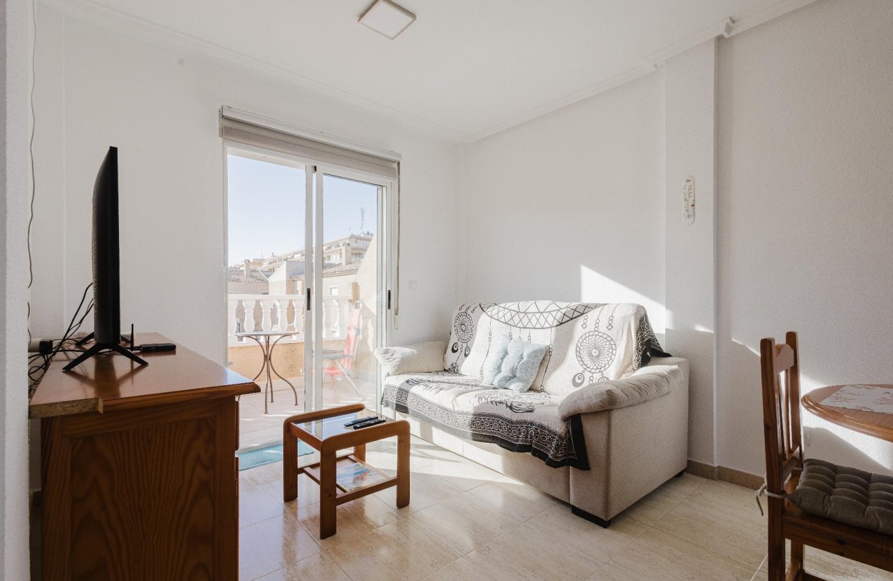 Resale - Apartment / flat - Torrevieja - Parque de Las Naciones