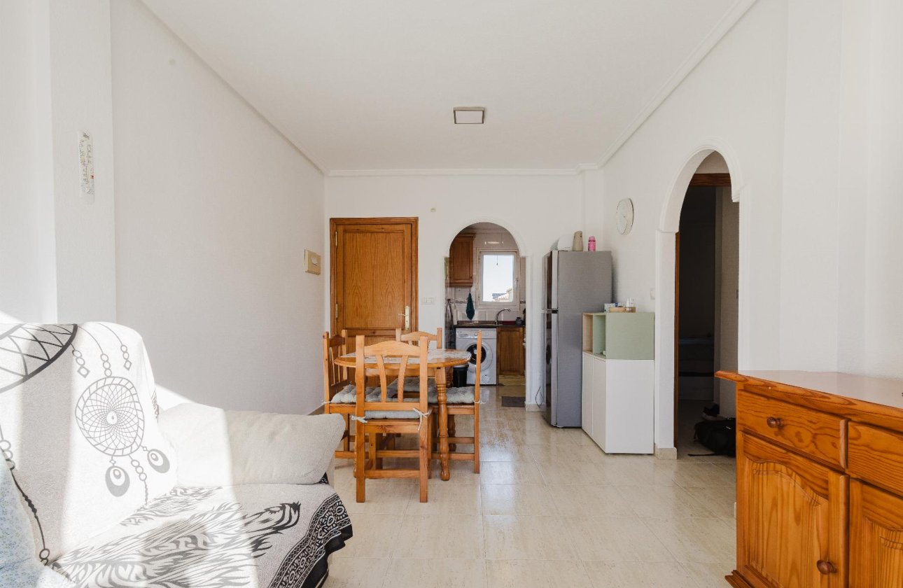 Resale - Apartment / flat - Torrevieja - Parque de Las Naciones