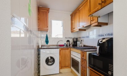 Resale - Apartment / flat - Torrevieja - Parque de Las Naciones