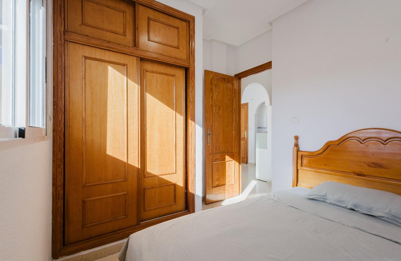 Resale - Apartment / flat - Torrevieja - Parque de Las Naciones