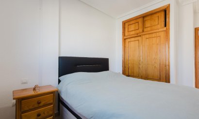 Resale - Apartment / flat - Torrevieja - Parque de Las Naciones