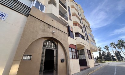 Resale - Apartment / flat - Torrevieja