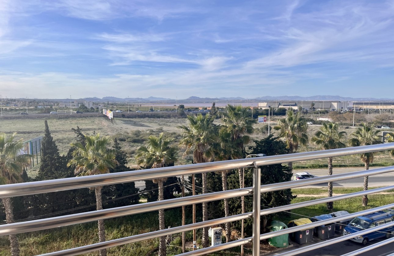 Resale - Apartment / flat - Torrevieja