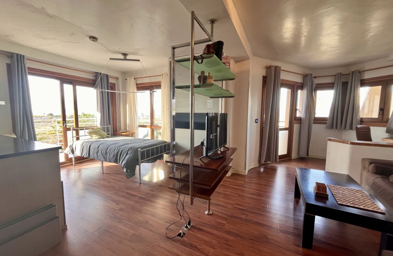 Resale - Apartment / flat - Torrevieja