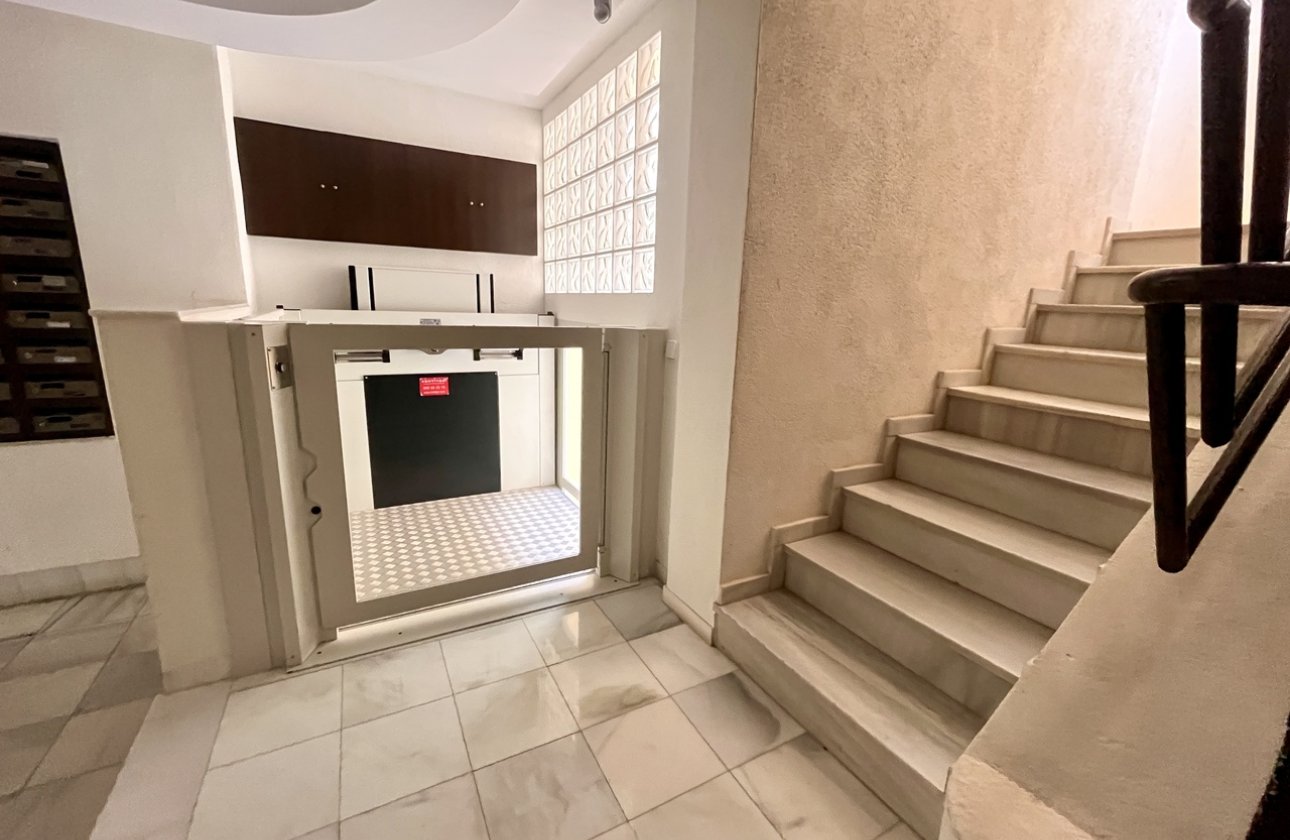 Resale - Apartment / flat - Torrevieja