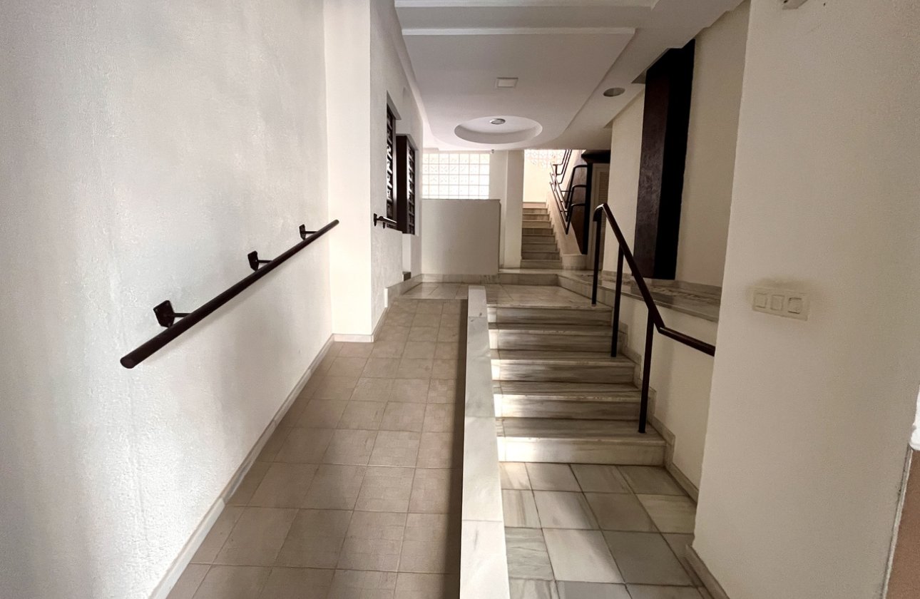 Resale - Apartment / flat - Torrevieja