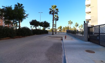 Resale - Apartment / flat - Guardamar del Segura - El Raso