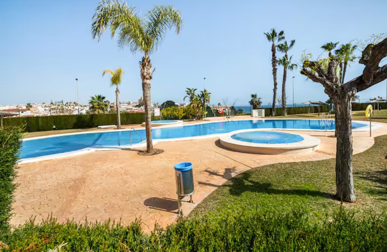 Reventa - Apartamento / piso - Pilar de la Horadada - Mil Palmeras