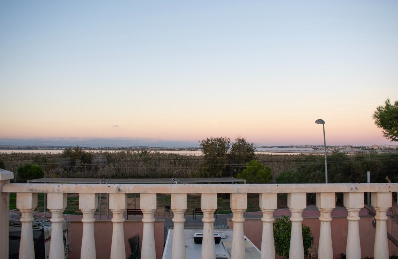 Reventa - Villa - Torrevieja