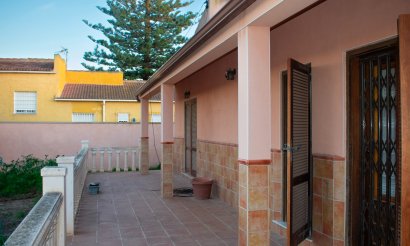 Reventa - Villa - Torrevieja