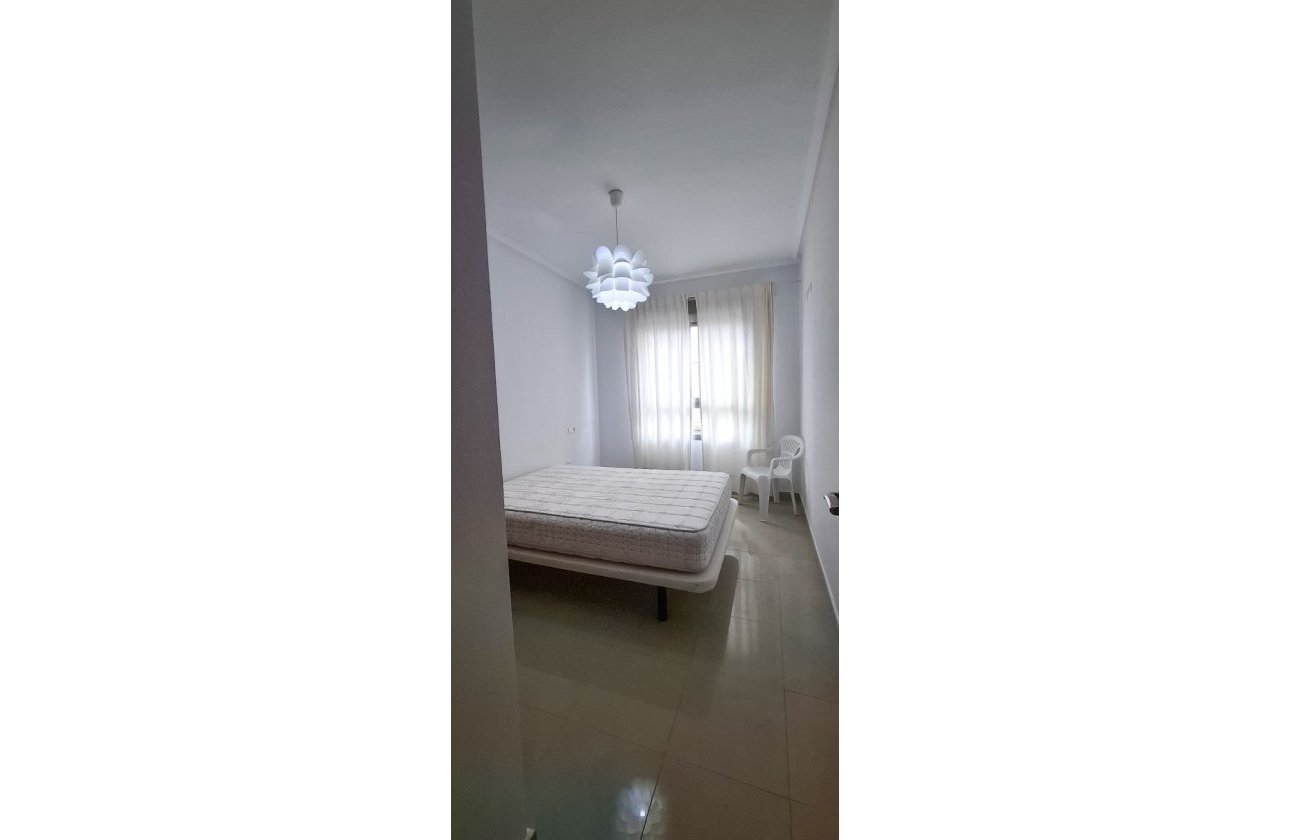 Reventa - Apartamento / piso - Guardamar del Segura - Pueblo