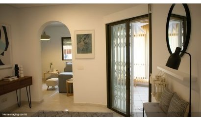 Resale - Villa - Torrevieja