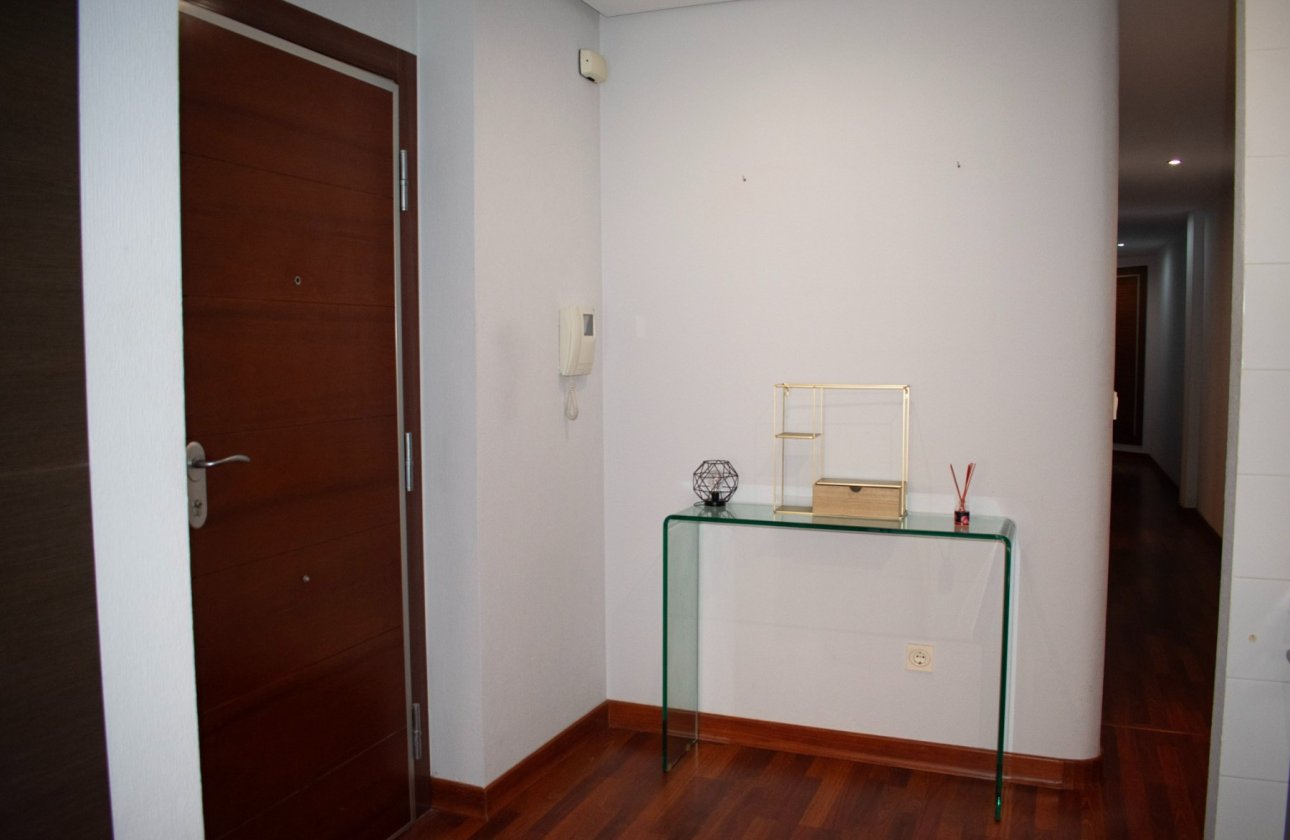 Reventa - Apartamento / piso - Guardamar del Segura - Guardamar pueblo