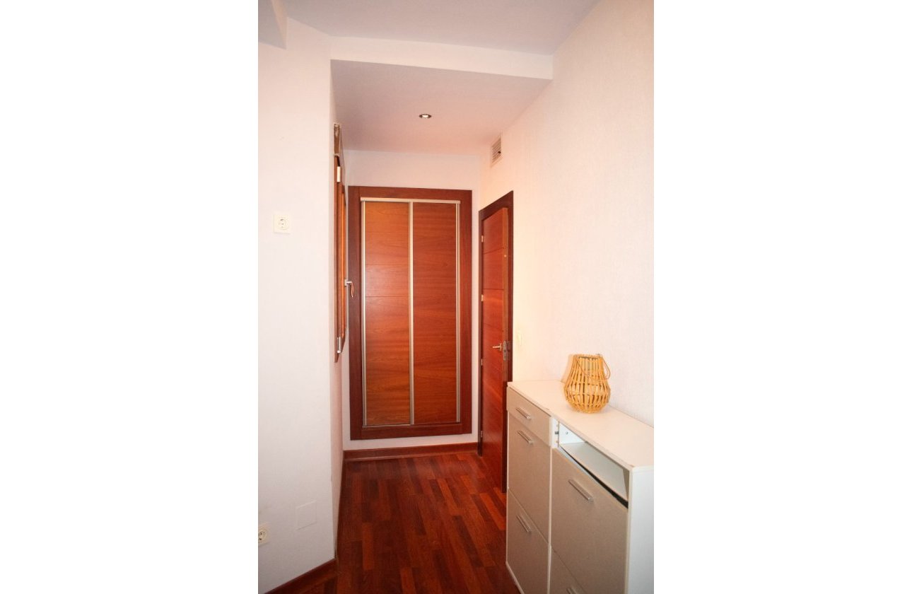 Reventa - Apartamento / piso - Guardamar del Segura - Guardamar pueblo