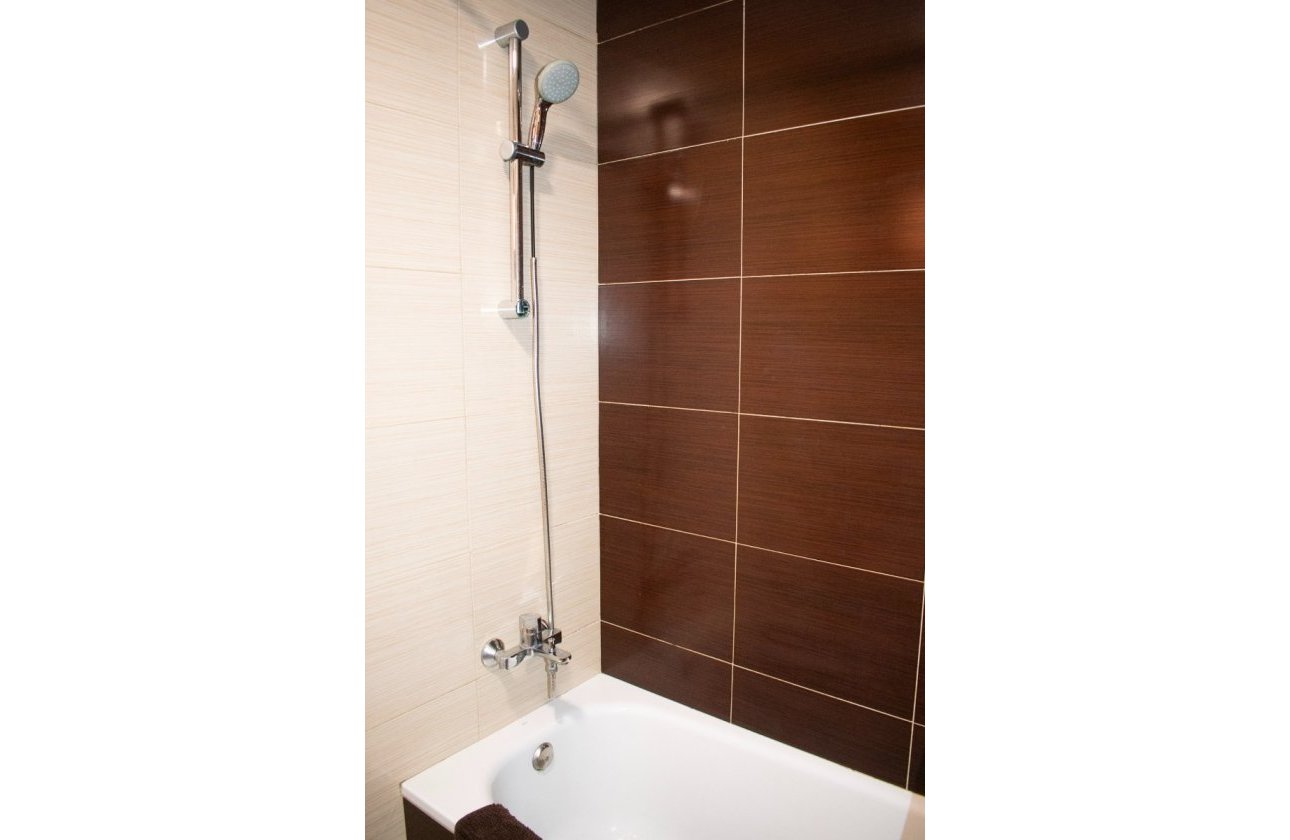 Reventa - Apartamento / piso - Guardamar del Segura - Guardamar pueblo