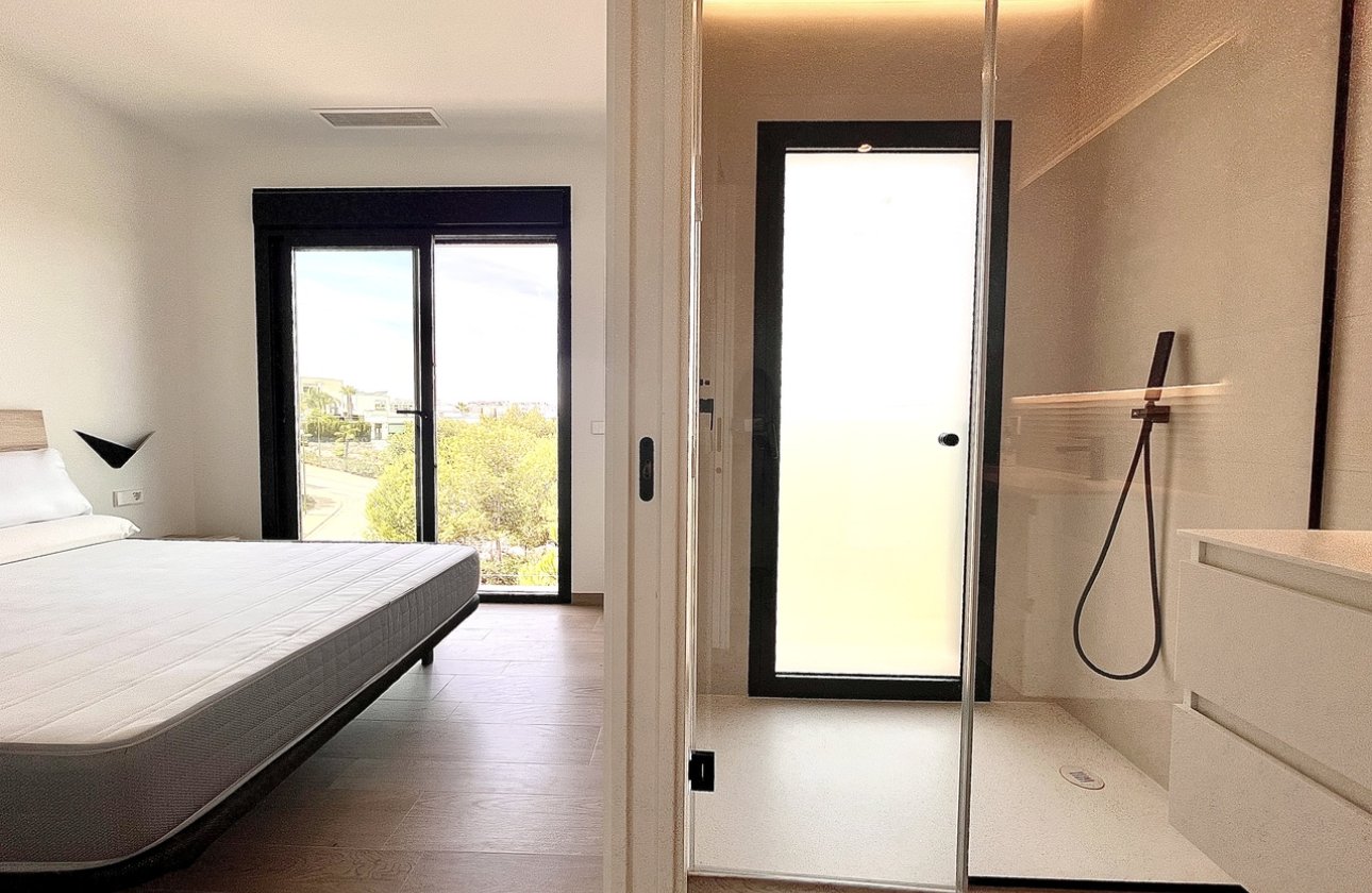 Resale - Apartment / flat - Las Colinas Golf Resort